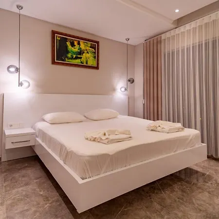 Villa Akbel 3 Bedroom 5346