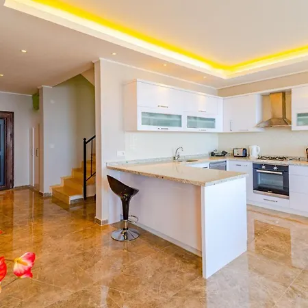 Akbel 3 Bedroom 5346